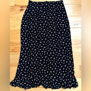 🖤🤍🌼SUSAN LAWRENCE Black Stretch Floral Maxi Skirt
